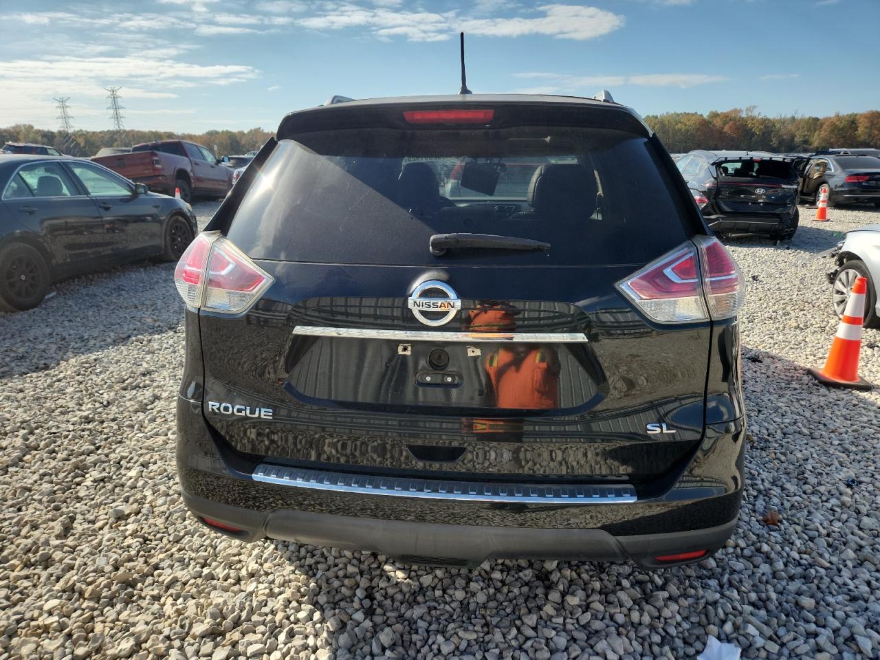 2015 Nissan Rogue S VIN: 5N1AT2MT8FC866365 Lot: 92691925