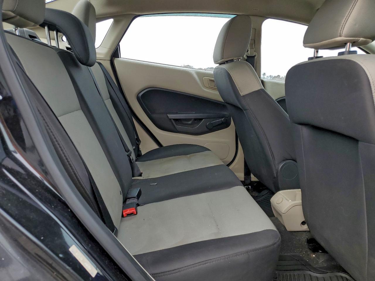 2013 Ford Fiesta S VIN: 3FADP4AJ1DM103416 Lot: 94547875