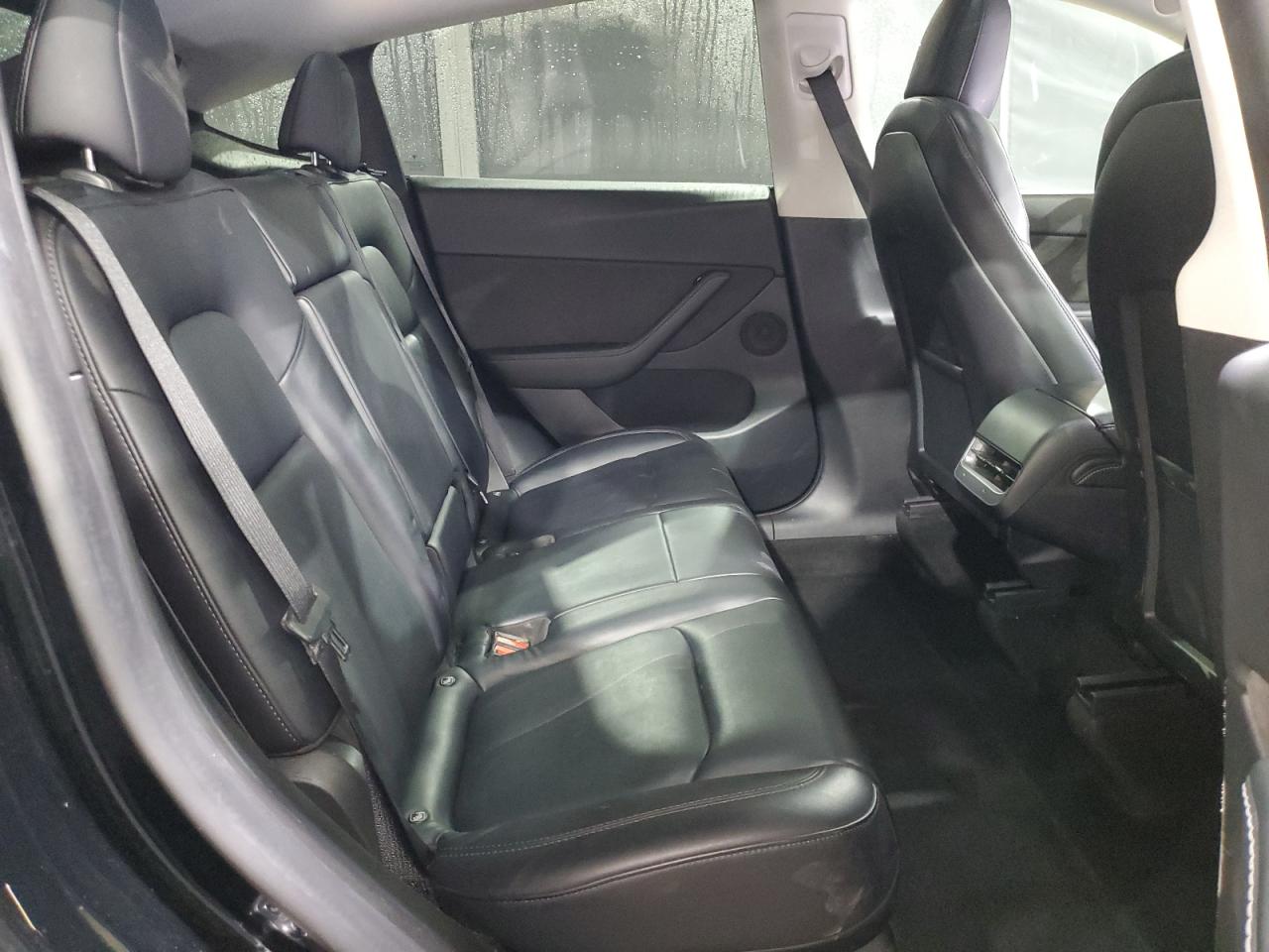 2022 Tesla Model Y VIN: 7SAYGDEE6NF480602 Lot: 92665085