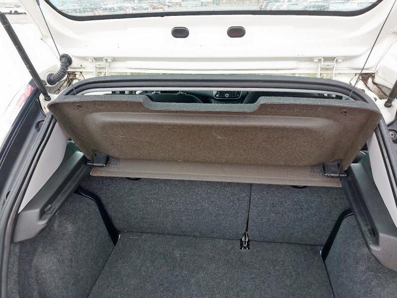 2014 FIAT PUNTO 1.2 EASY 5DR