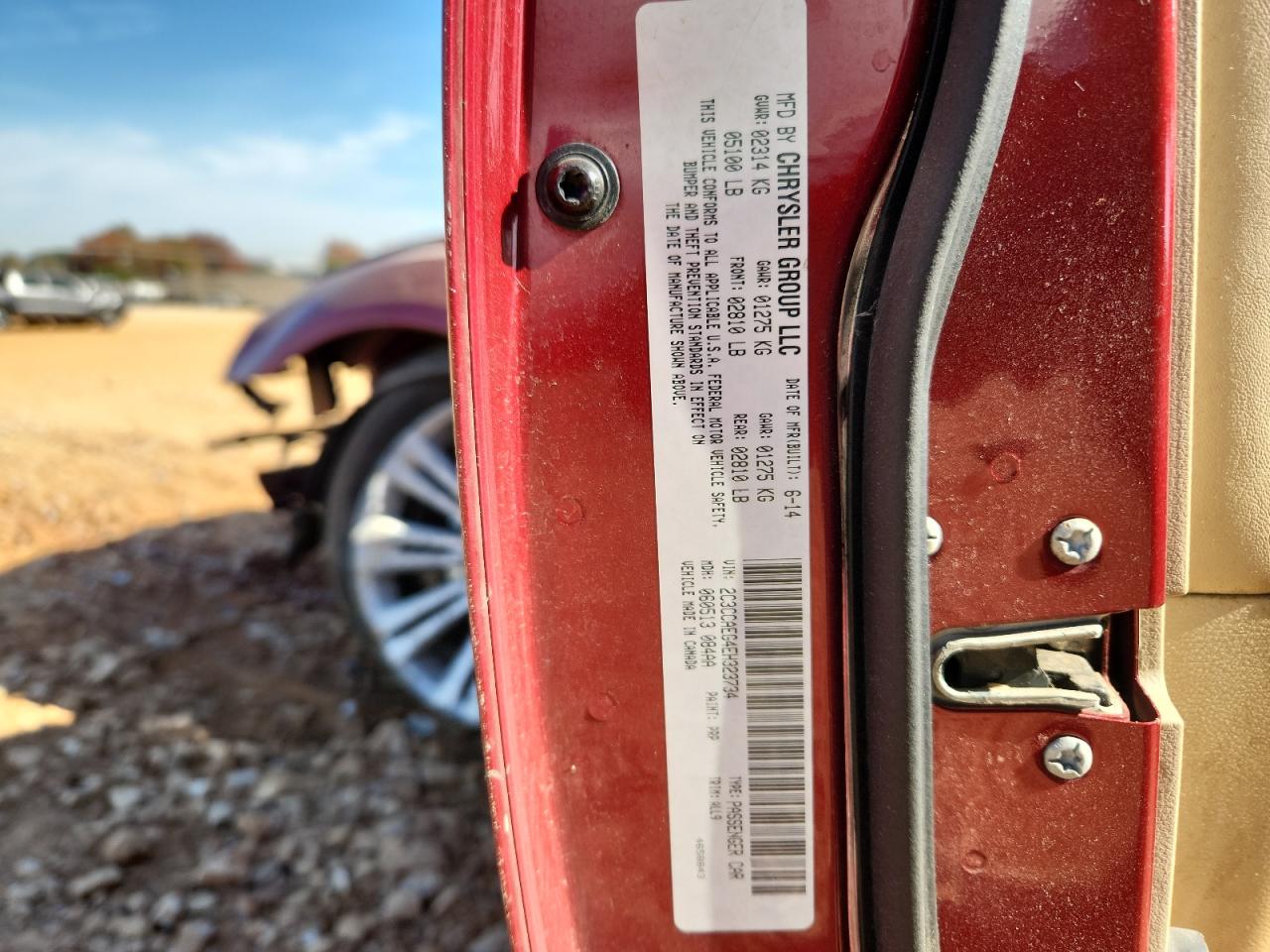 2014 Chrysler 300C VIN: 2C3CCAEG4EH323734 Lot: 92592985