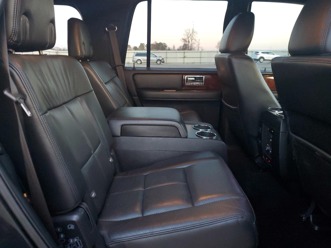 2014 Lincoln Navigator VIN: 5LMJJ2H53EEL07565 Lot: 93380405