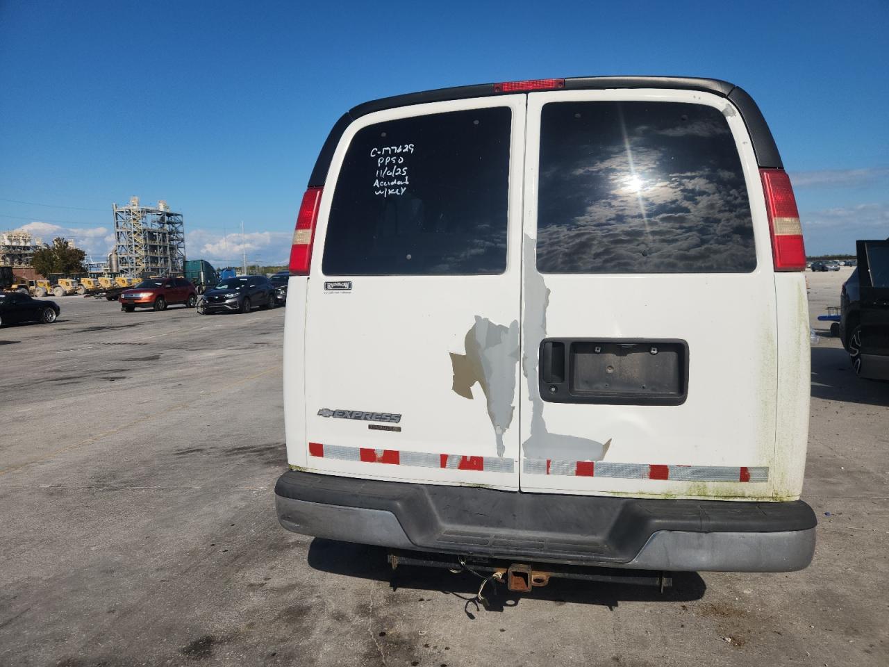 2007 Chevrolet Express G3500 VIN: 1GAHG39U871106179 Lot: 92465535
