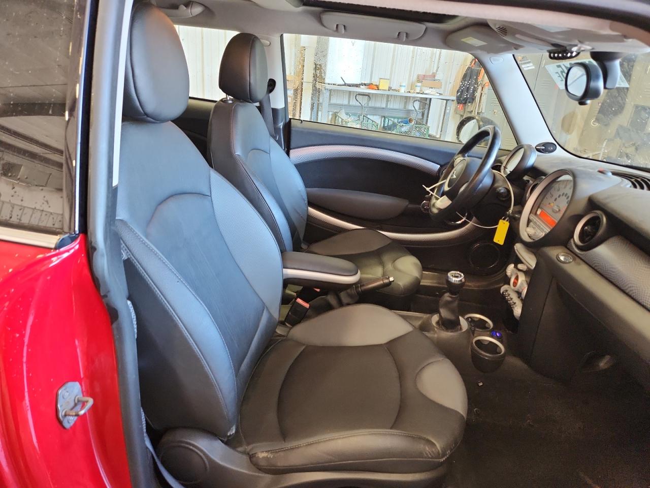 2010 Mini Cooper S VIN: WMWMF7C54ATX44536 Lot: 91277015