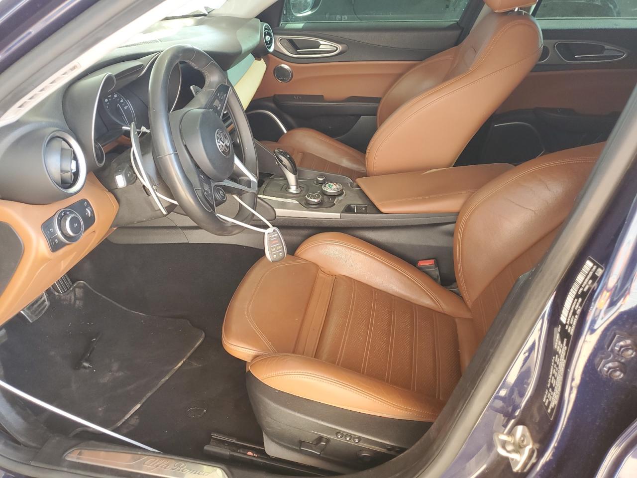 2018 Alfa Romeo Giulia Ti Q4 VIN: ZARFAEEN0J7567414 Lot: 92266595