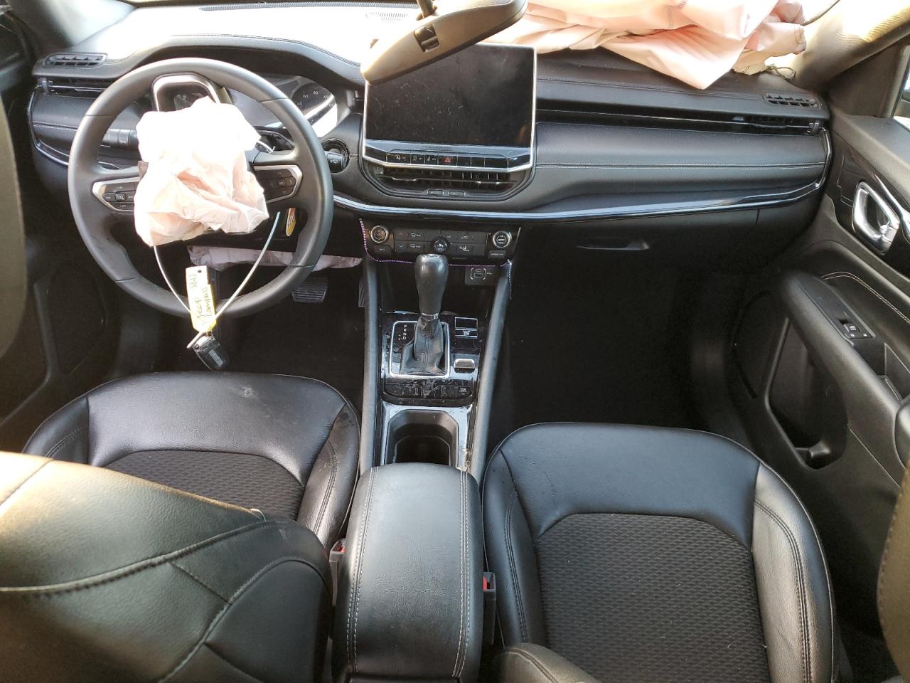 2022 Jeep Compass Latitude VIN: 3C4NJDBB0NT227725 Lot: 93071995