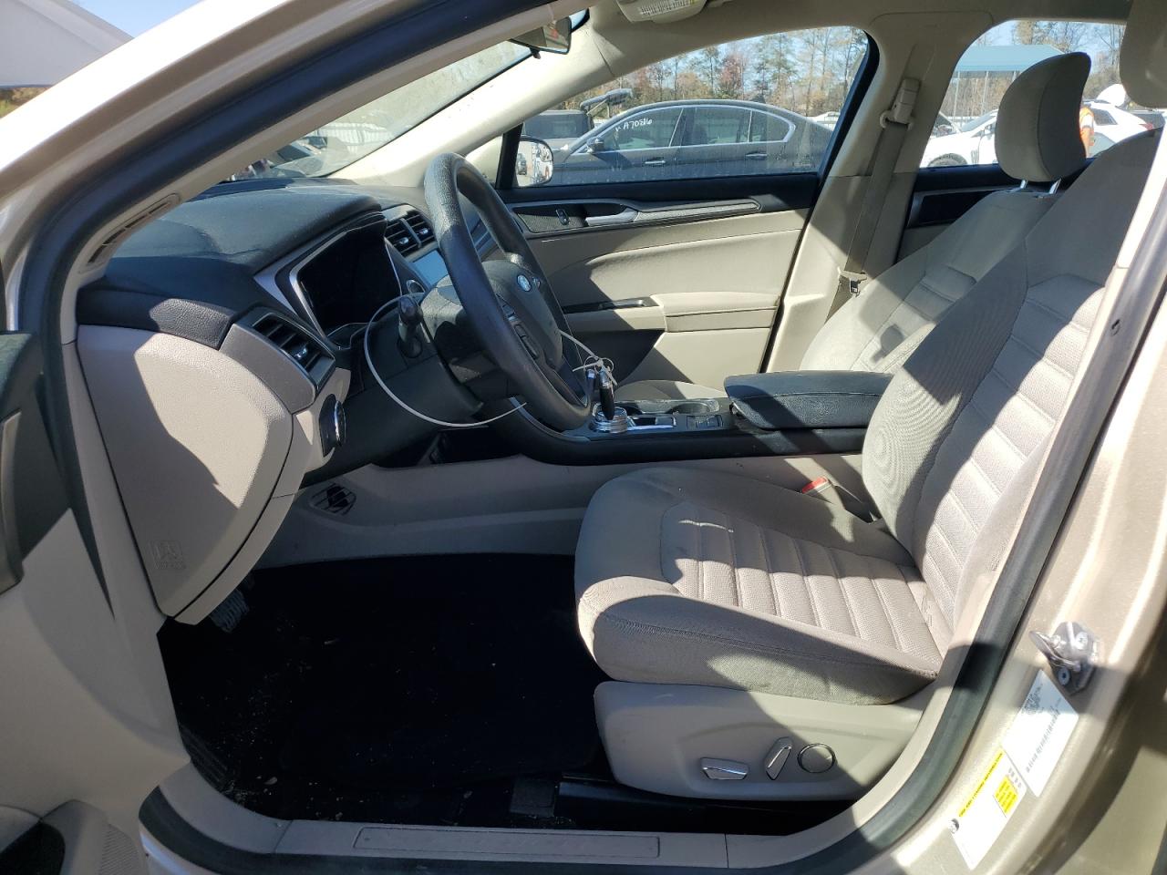 2017 Ford Fusion Se Hybrid VIN: 3FA6P0LU6HR203853 Lot: 92791745