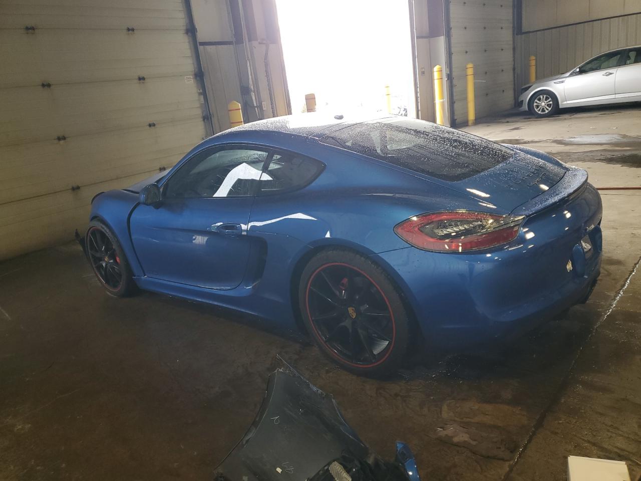 2016 Porsche 718 Cayman at PA - Pennsburg: WP0AB2A80GK