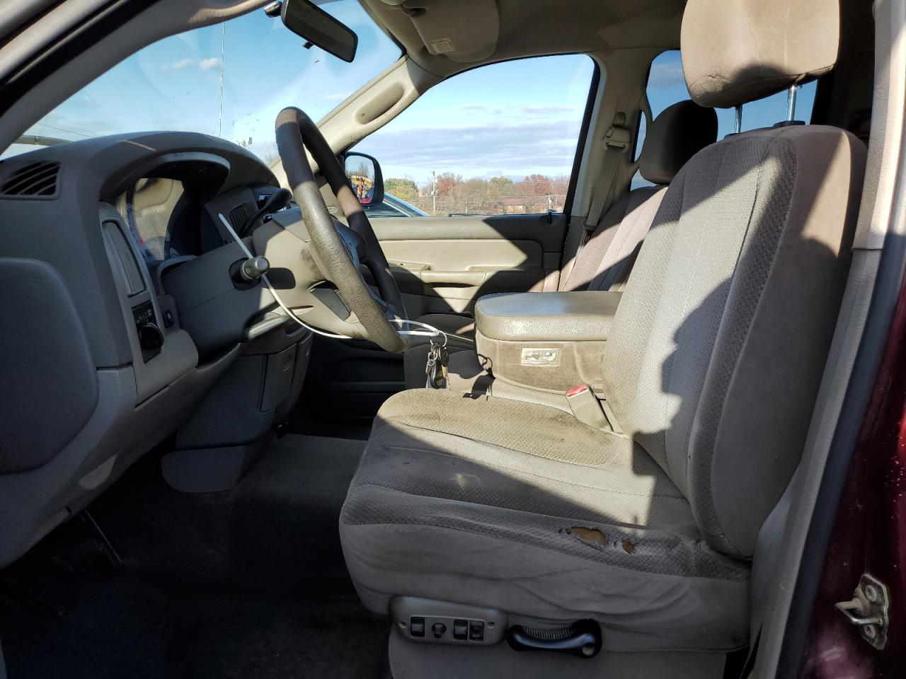 2003 Dodge Ram 1500 St VIN: 1D7HU18D13S311553 Lot: 92273195