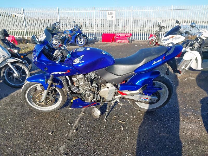 2000 HONDA HORNET for sale at Copart CORBY