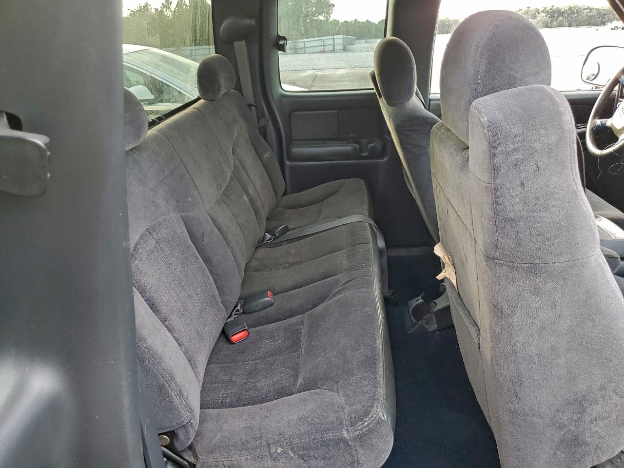 2001 Chevrolet Silverado C1500 VIN: 2GCEC19V311166908 Lot: 93535525