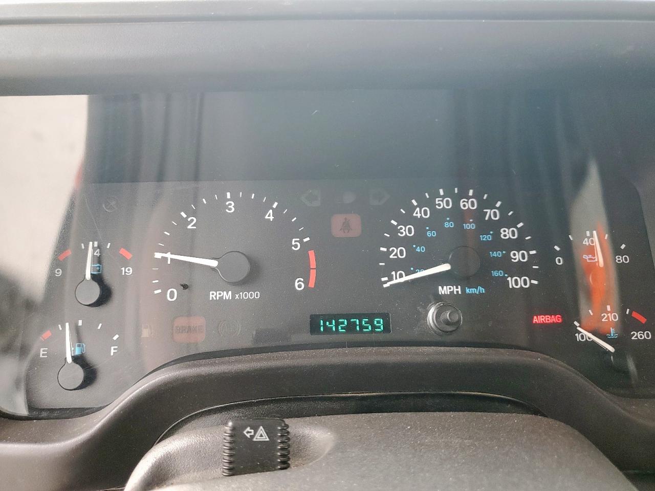 1999 Jeep Wrangler / Tj Sport VIN: 1J4FY19S2XP415619 Lot: 93756385