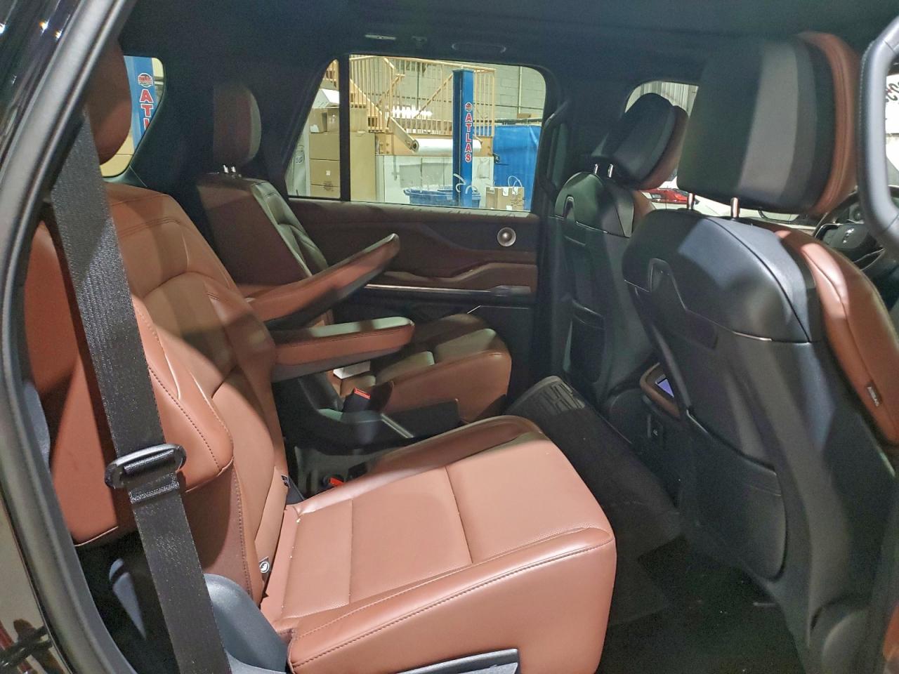 2025 Lincoln Navigator Reserve VIN: 5LMJJ2LG8SEL09512 Lot: 92925975