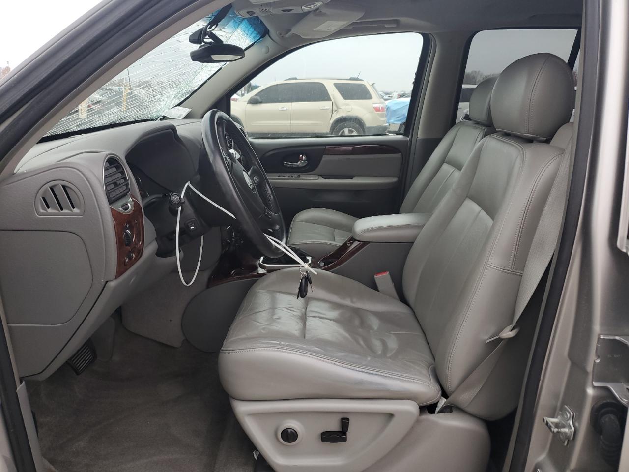 2005 GMC Envoy VIN: 1GKDT13S852269956 Lot: 93485615