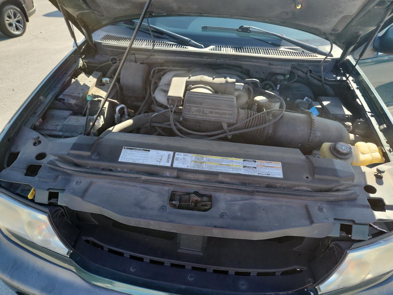 1999 Lincoln Navigator VIN: 5LMPU28A8XLJ16625 Lot: 92458105