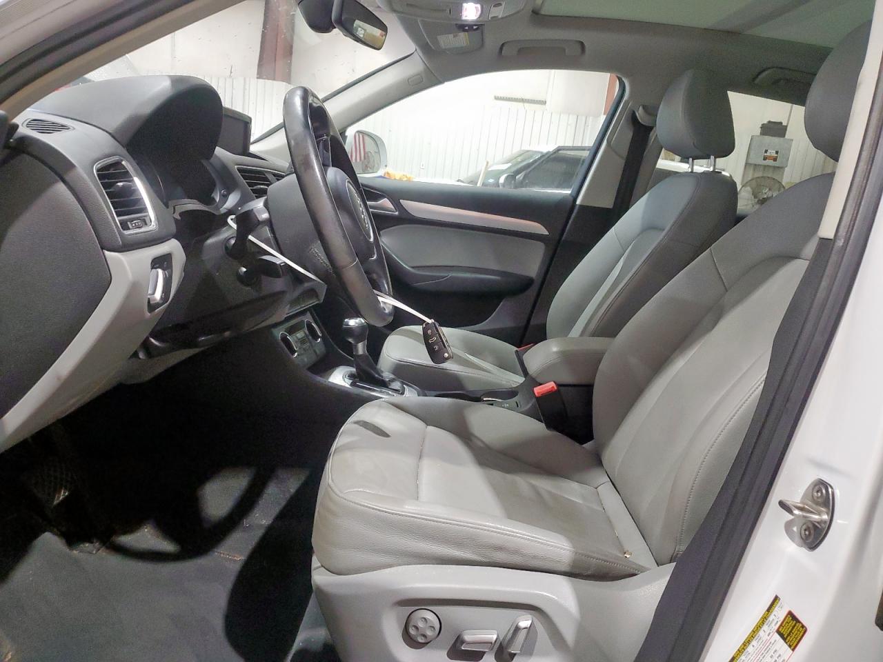 2017 Audi Q3 Premium Plus VIN: WA1HCCFS3HR016294 Lot: 92830535