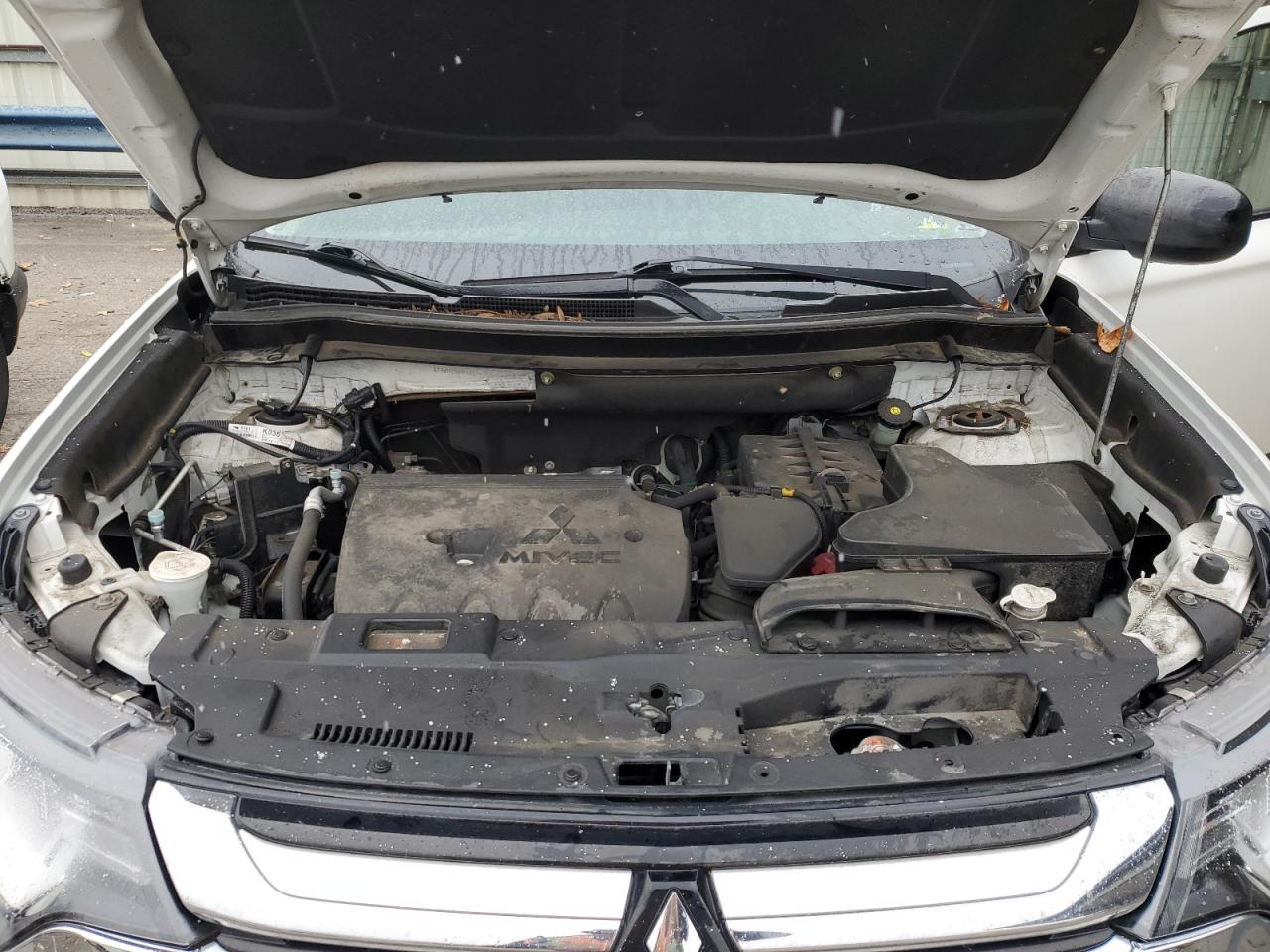 2017 Mitsubishi Outlander Es VIN: JA4AZ2A34HZ069077 Lot: 93097395