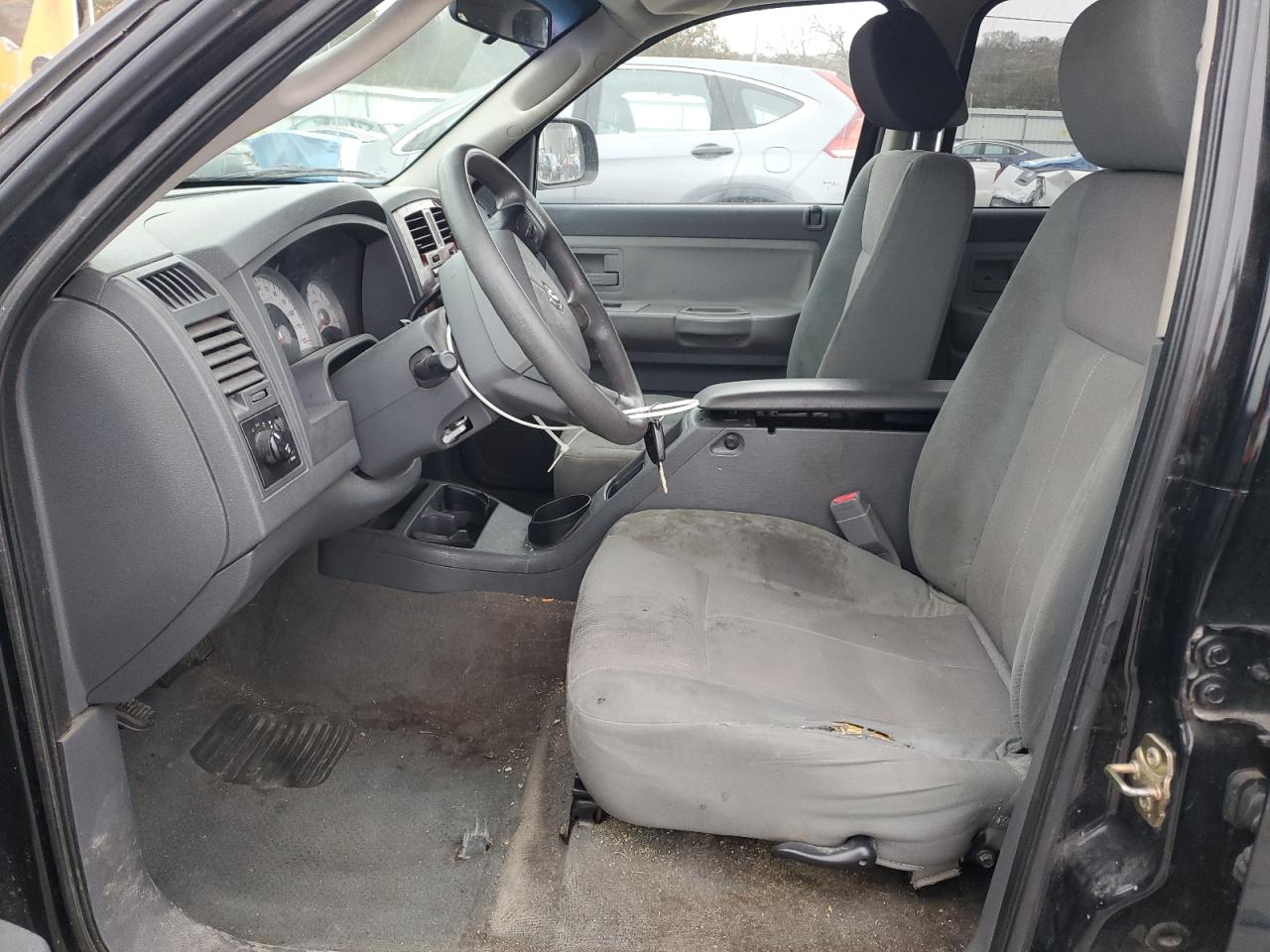 2005 Dodge Dakota Quad Slt VIN: 1D7HE48N35S363504 Lot: 92216115