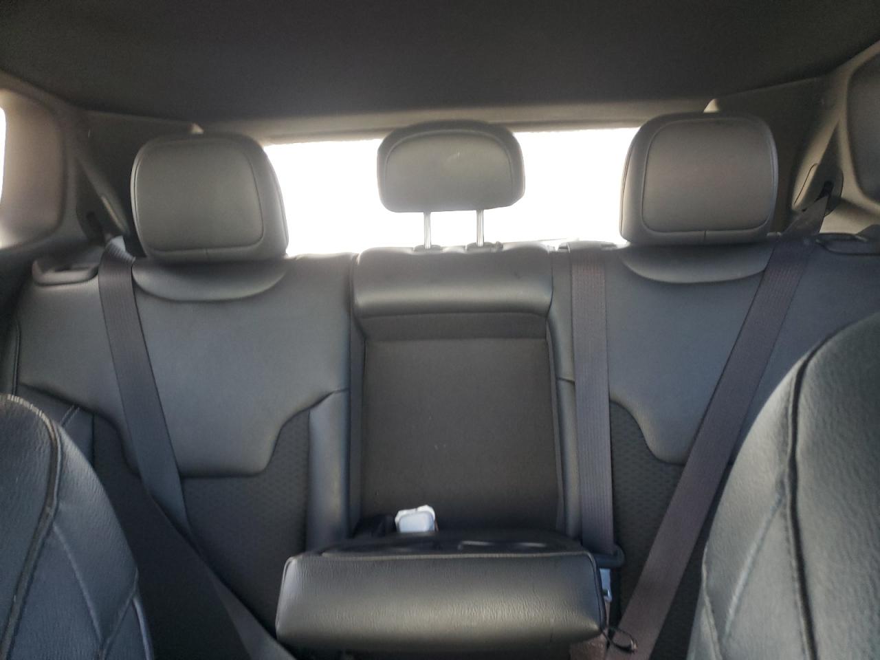 2024 Jeep Compass Latitude VIN: 3C4NJDBN3RT600188 Lot: 92307725