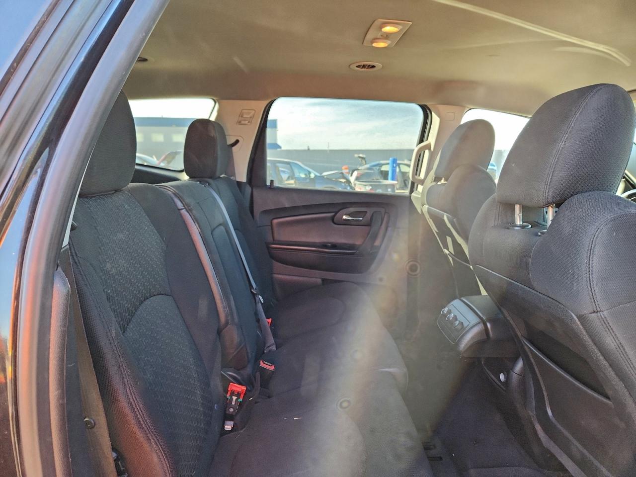 2012 Chevrolet Traverse Lt VIN: 1GNKVGED5CJ101622 Lot: 94333255