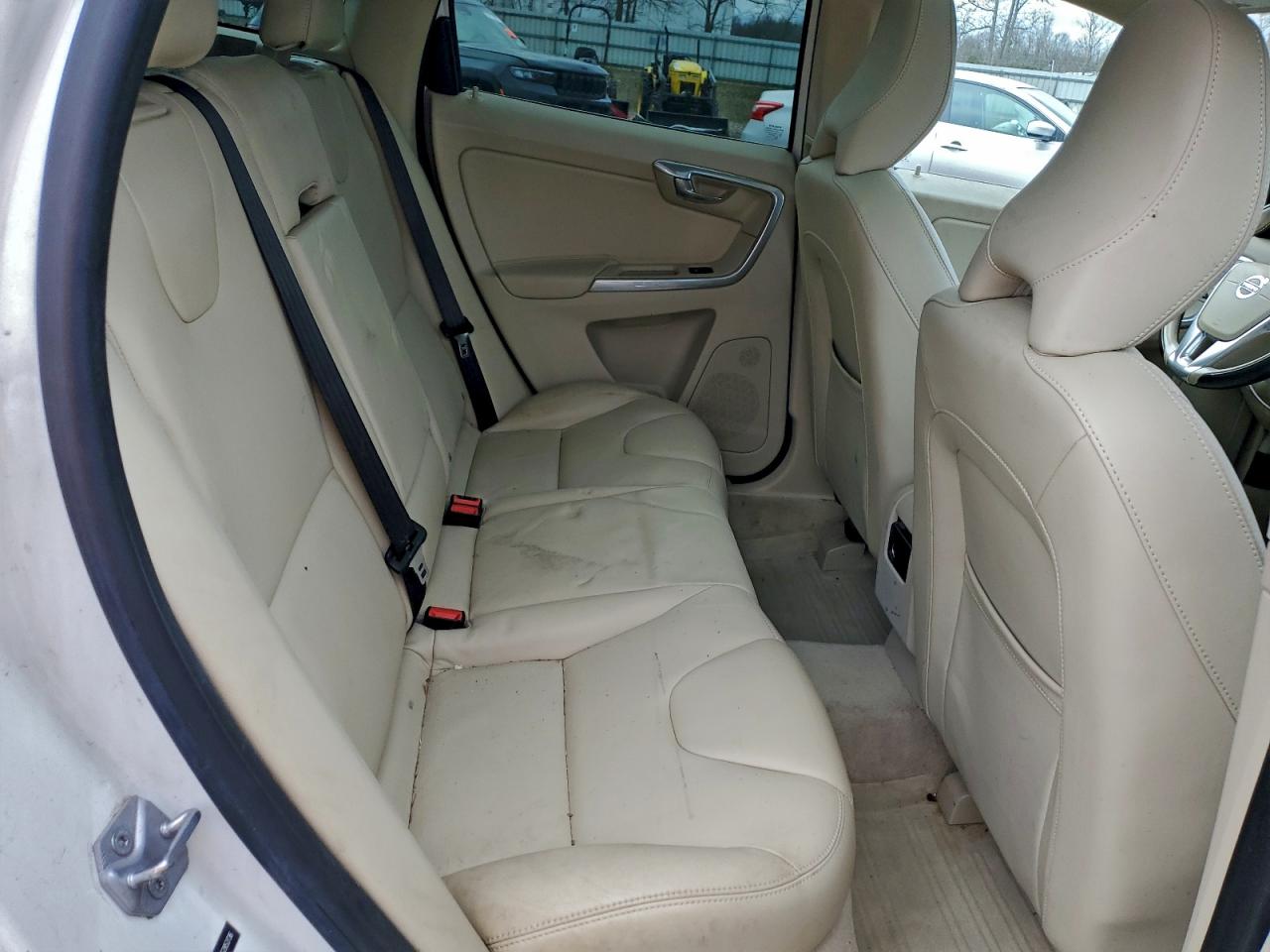 2016 Volvo Xc60 T5 Premier VIN: YV4612RK7G2852736 Lot: 93731015
