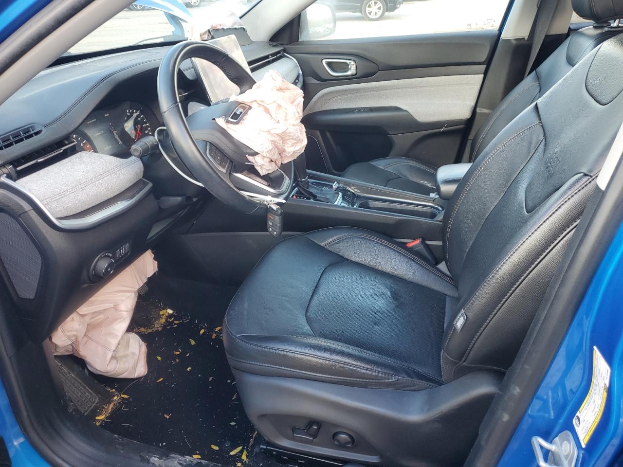 2022 Jeep Compass Latitude Lux VIN: 3C4NJDFB0NT130003 Lot: 91308745