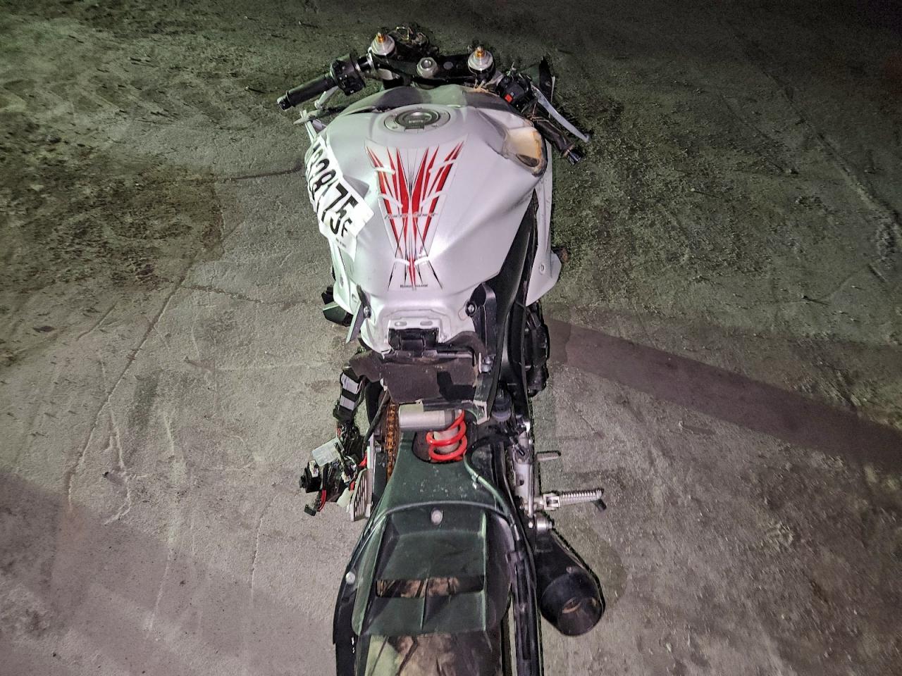 2009 Yamaha Yzfr6 VIN: JYARJ16E09A015923 Lot: 94328175