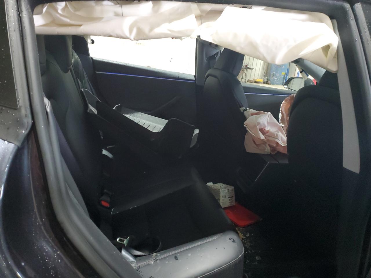 2025 Tesla Model 3 VIN: 5YJ3E1EA8SF974982 Lot: 92300845