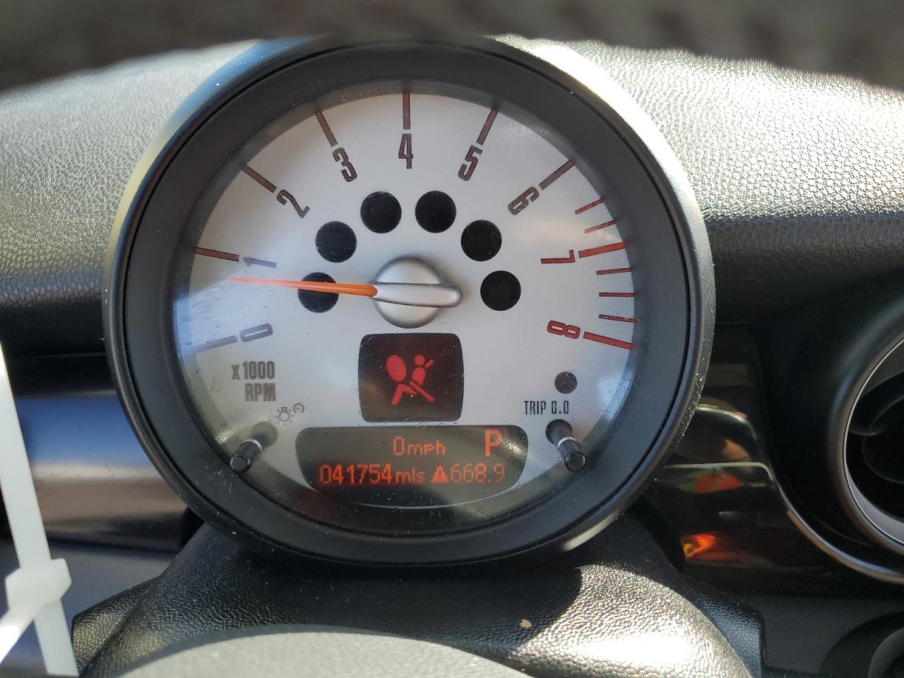 2011 Mini Cooper S VIN: WMWSV3C53BTY11020 Lot: 93028525