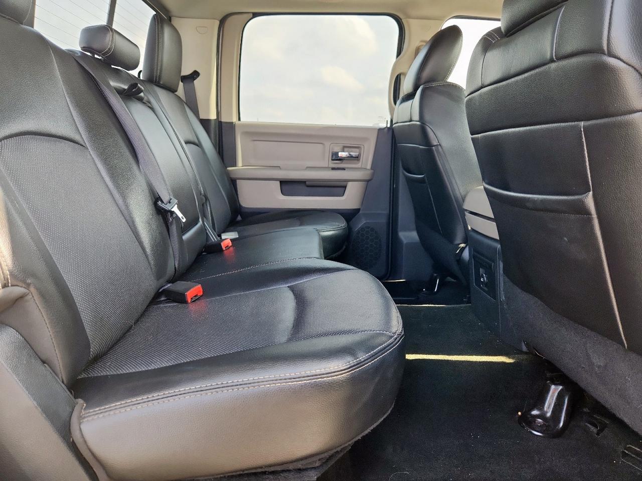 2015 Ram 1500 Sport VIN: 1C6RR7MTXFS682528 Lot: 92165545