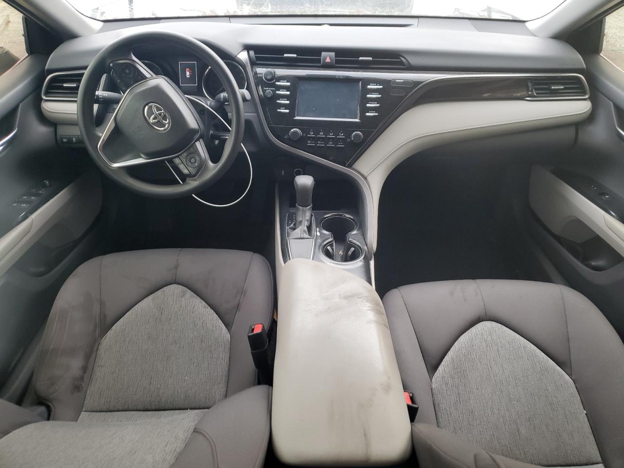 2019 Toyota Camry L VIN: 4T1B11HK6KU194672 Lot: 93497605