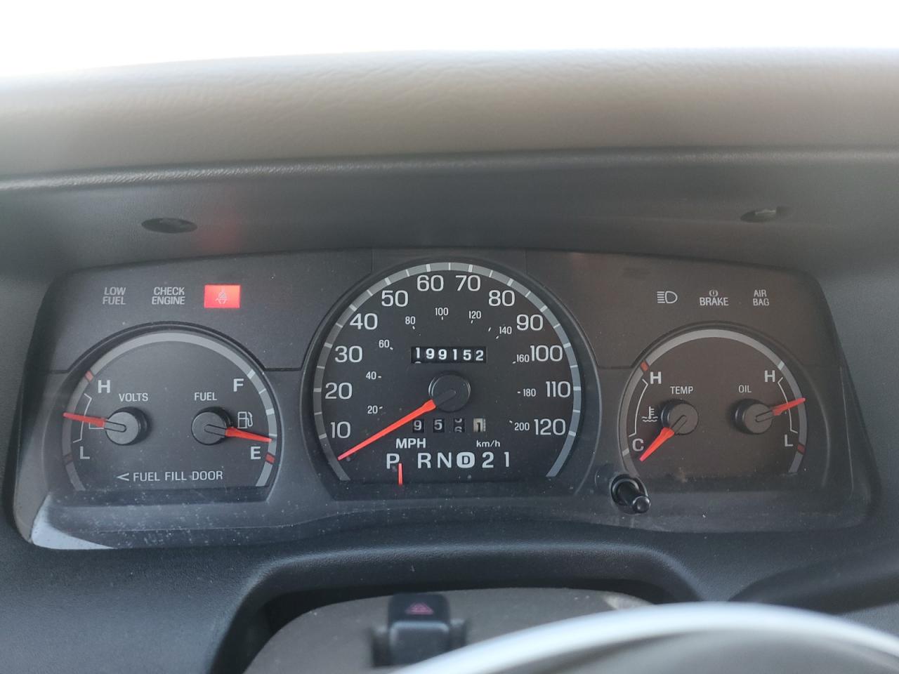 2002 Ford Crown Victoria Lx VIN: 2FAFP74W22X140350 Lot: 93020165