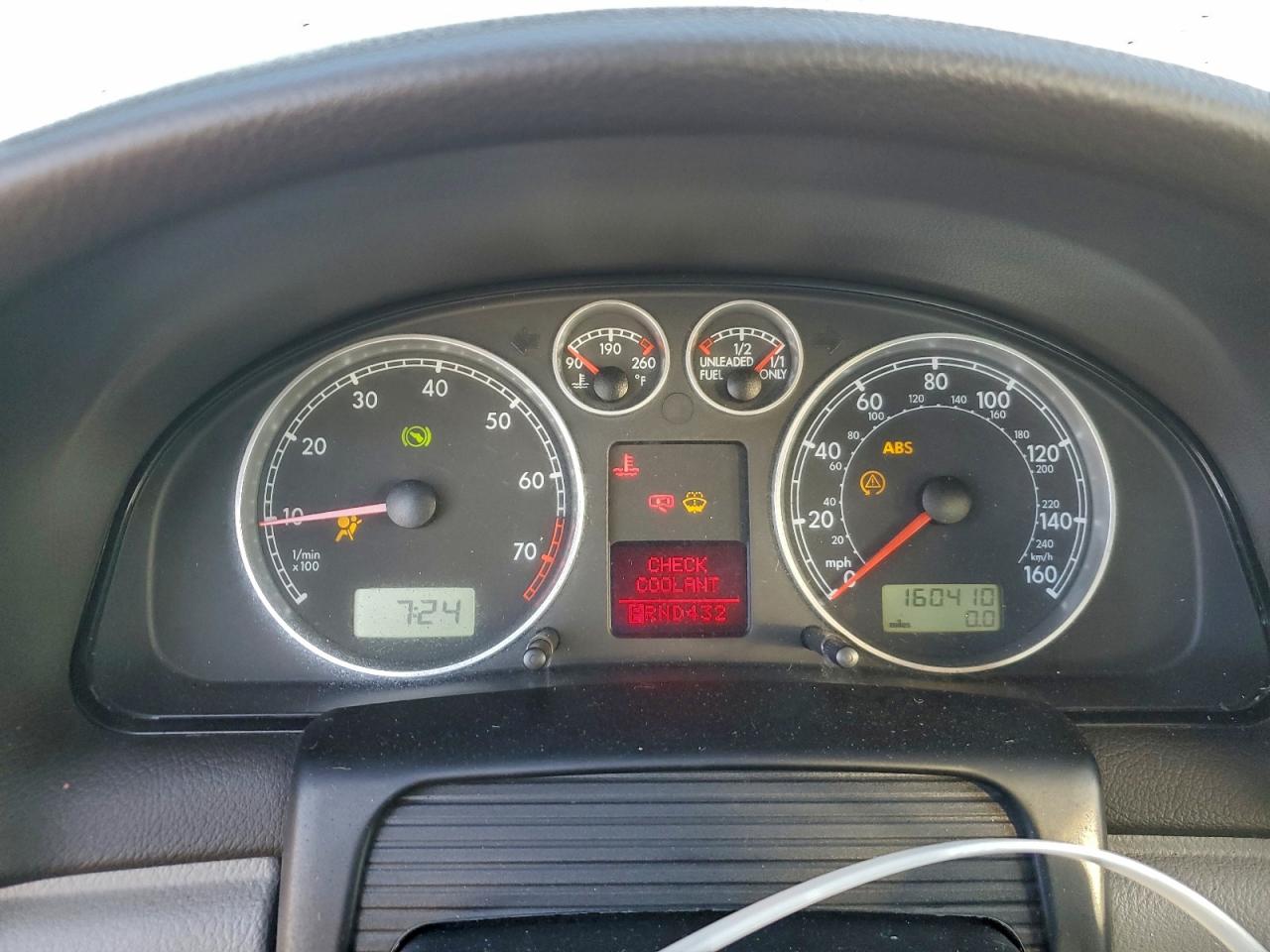 2001 Volkswagen Passat Glx VIN: WVWRH63B31E145554 Lot: 93983145