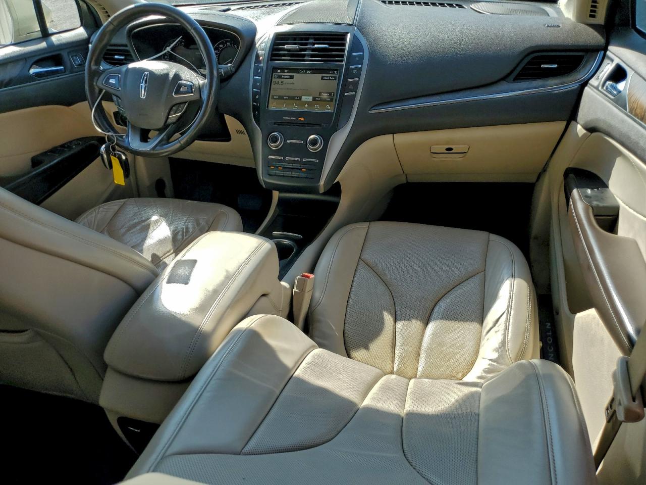 2017 Lincoln Mkc Reserve VIN: 5LMCJ3C93HUL04698 Lot: 94082655