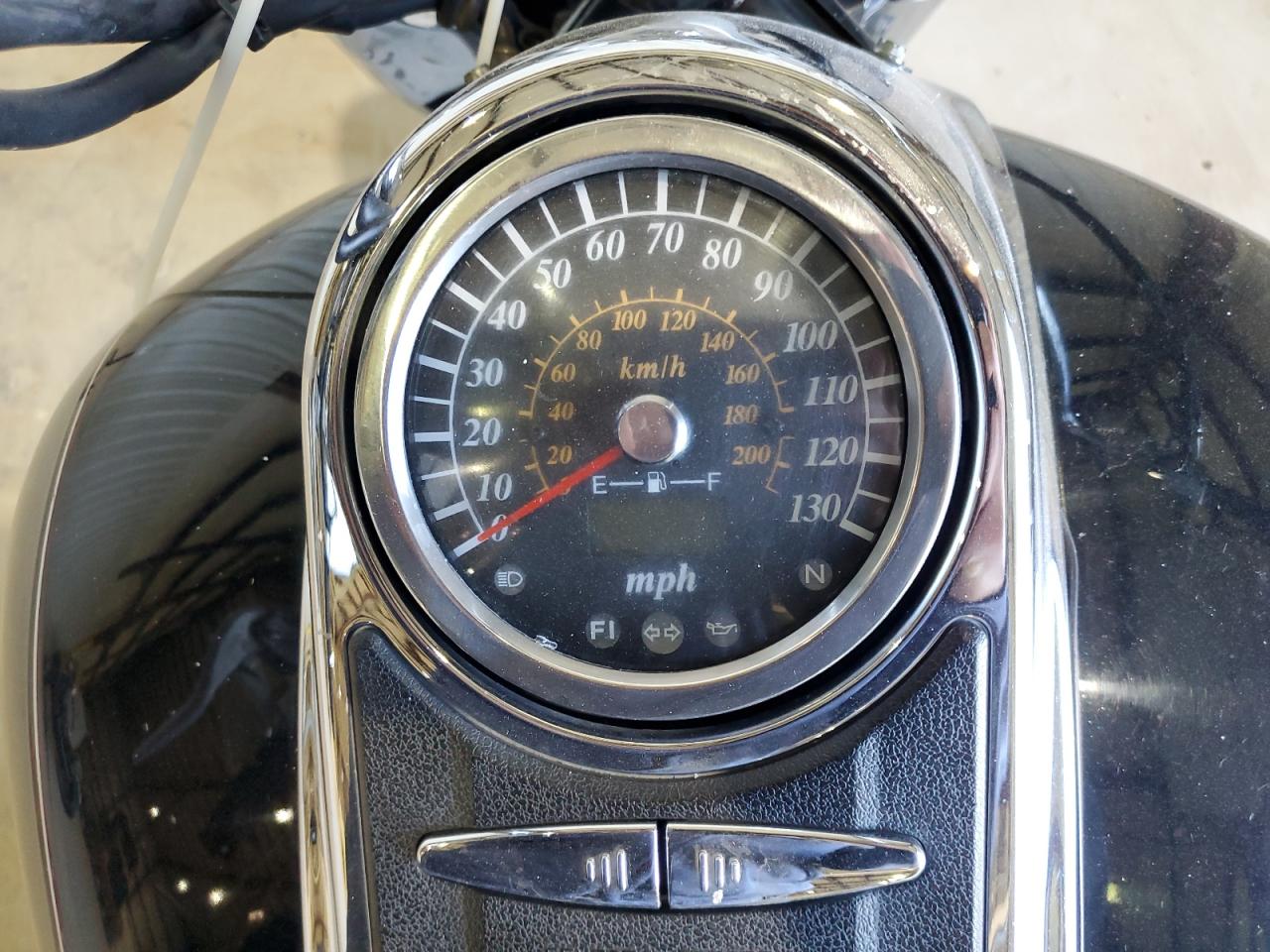 2005 Suzuki C90 VIN: JS1VY52A452105275 Lot: 90344235