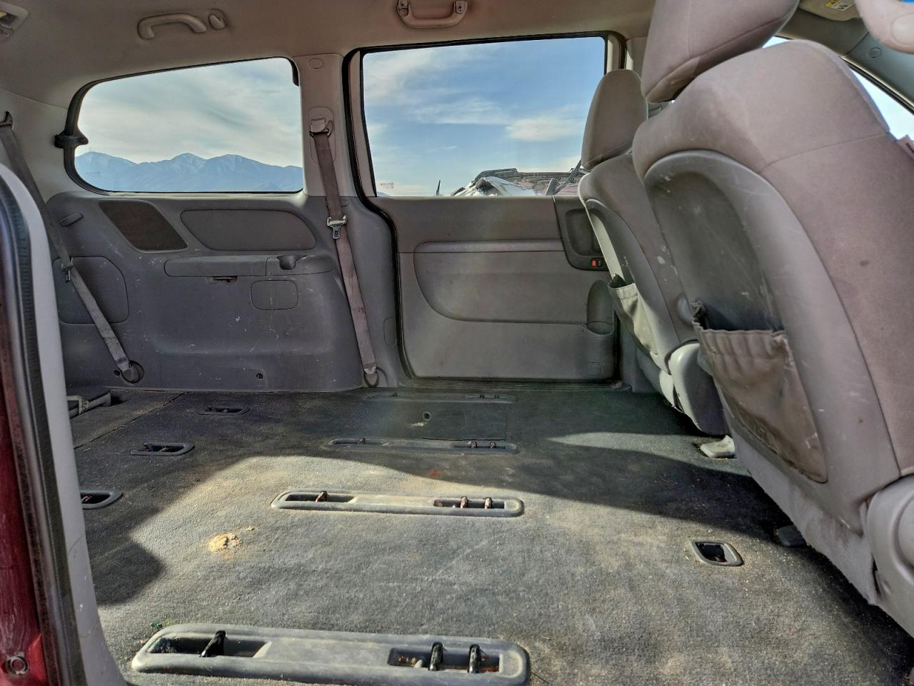 2011 Kia Sedona Lx VIN: KNDMG4C78B6377916 Lot: 94289225