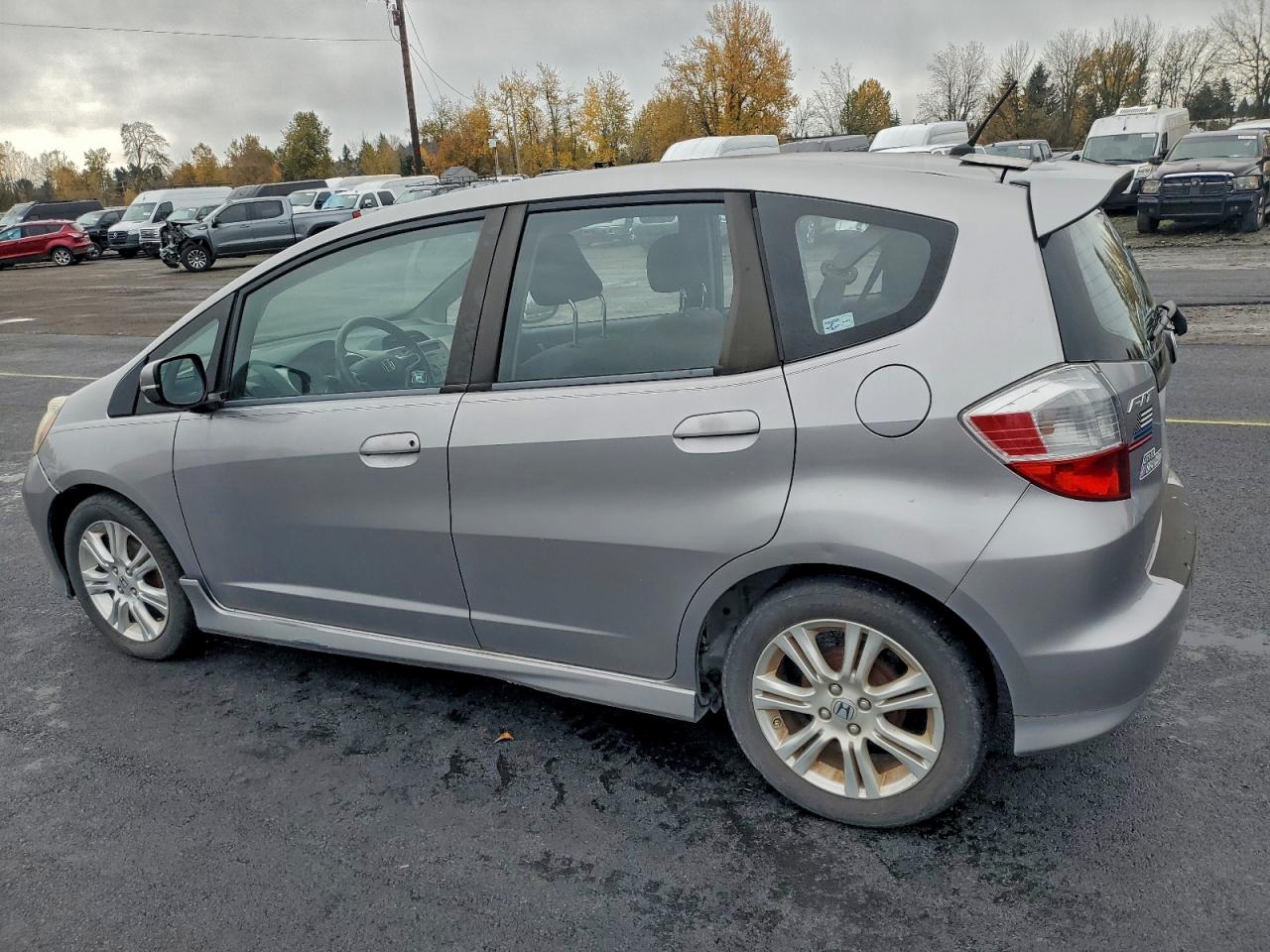 2010 Honda Fit Sport VIN: JHMGE8H46AS015564 Lot: 93911295