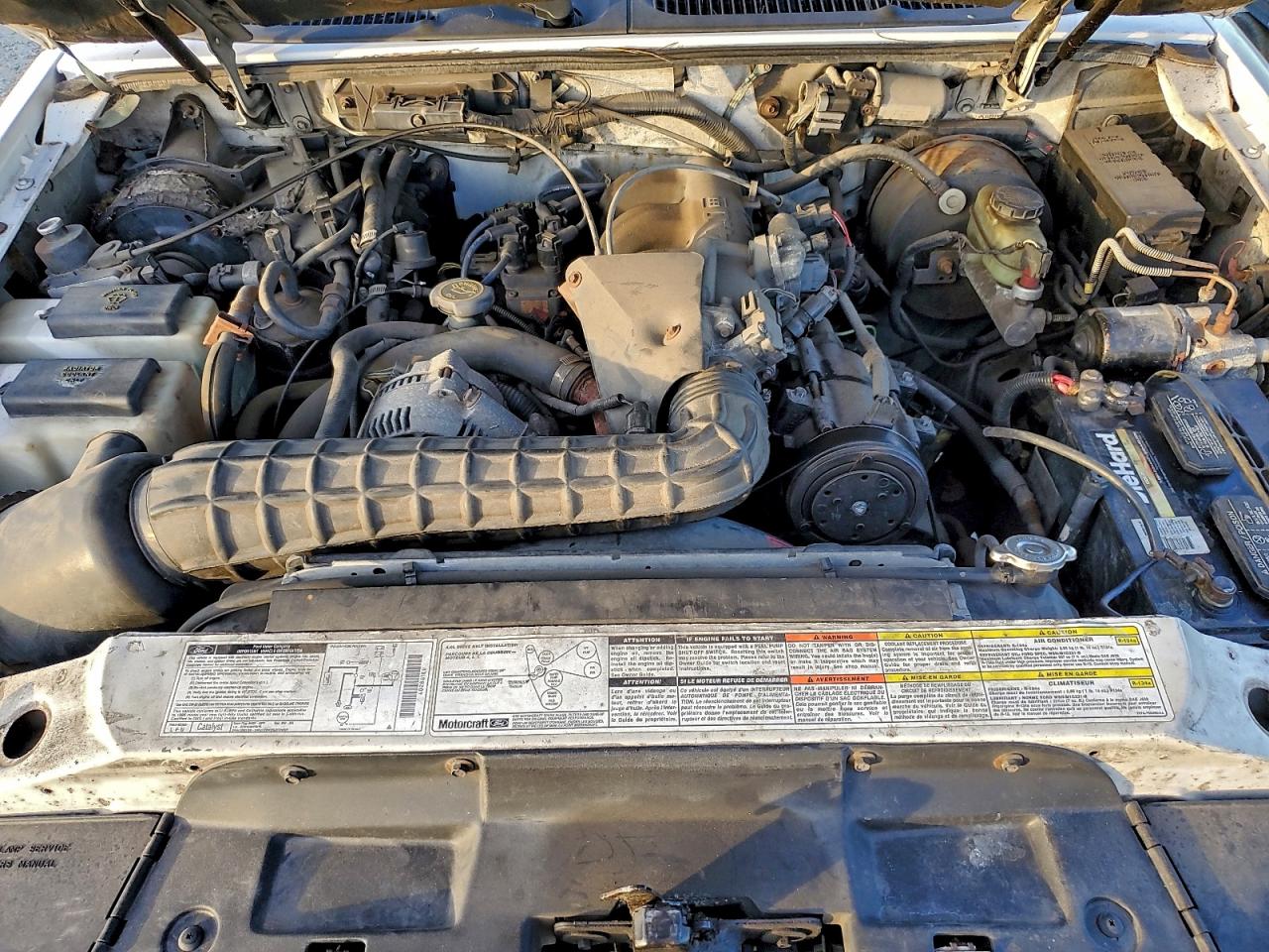 1995 Ford Explorer VIN: 1FMDU32XXSZB61127 Lot: 93644145