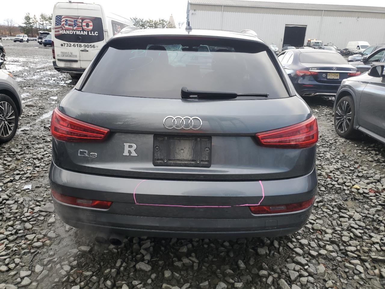 2018 Audi Q3 Premium VIN: WA1BCCFS9JR022385 Lot: 91991385
