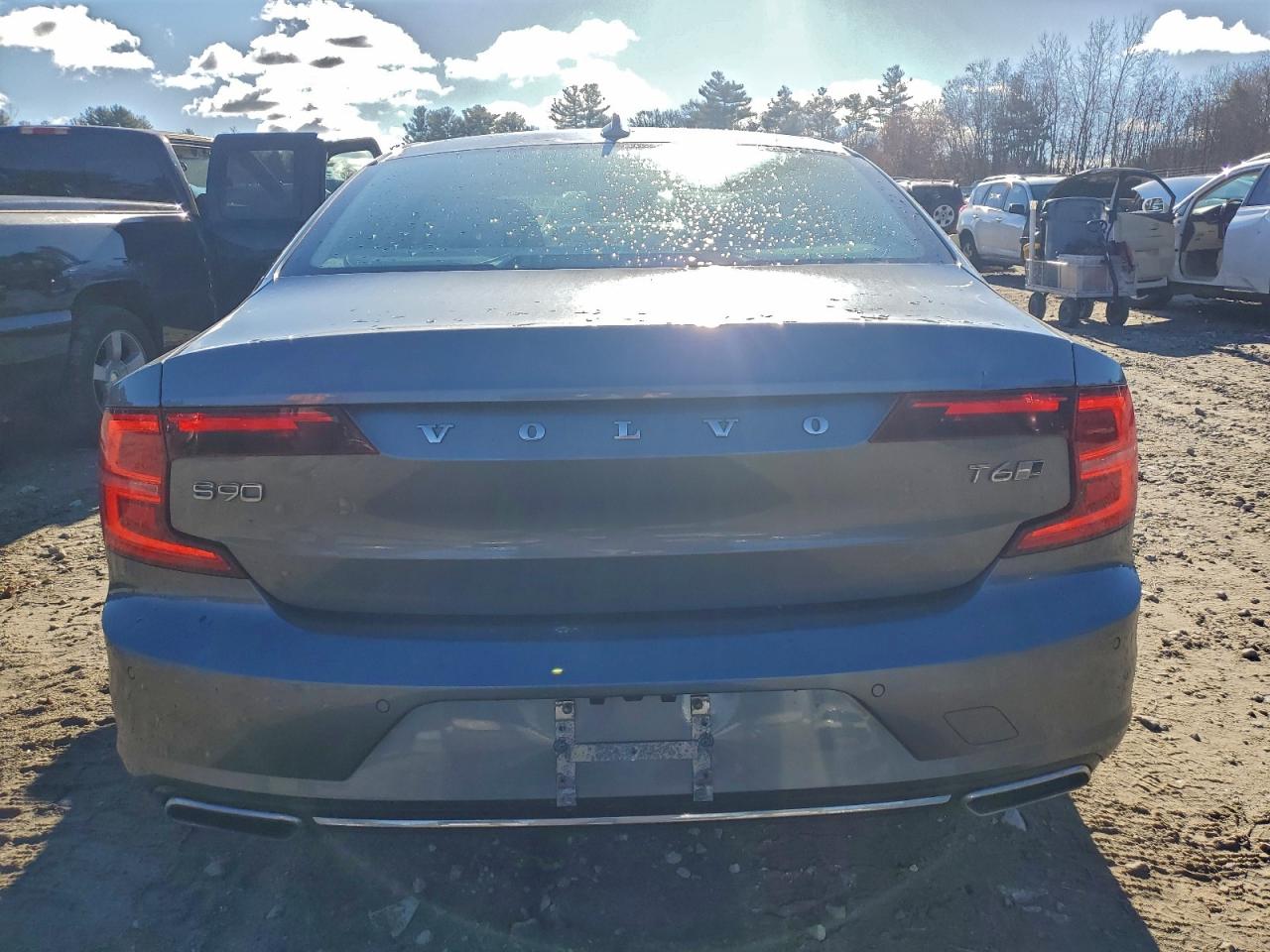 2017 Volvo S90 T6 Inscription VIN: YV1A22ML8H1005557 Lot: 92900805