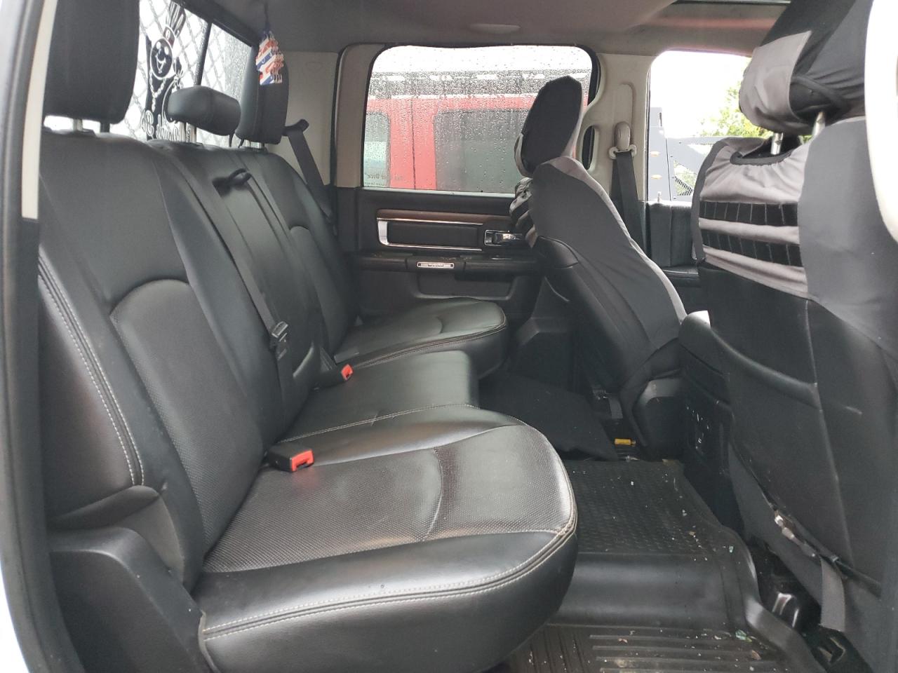 2015 Ram 3500 Laramie VIN: 3C63R3JL5FG633831 Lot: 90479545