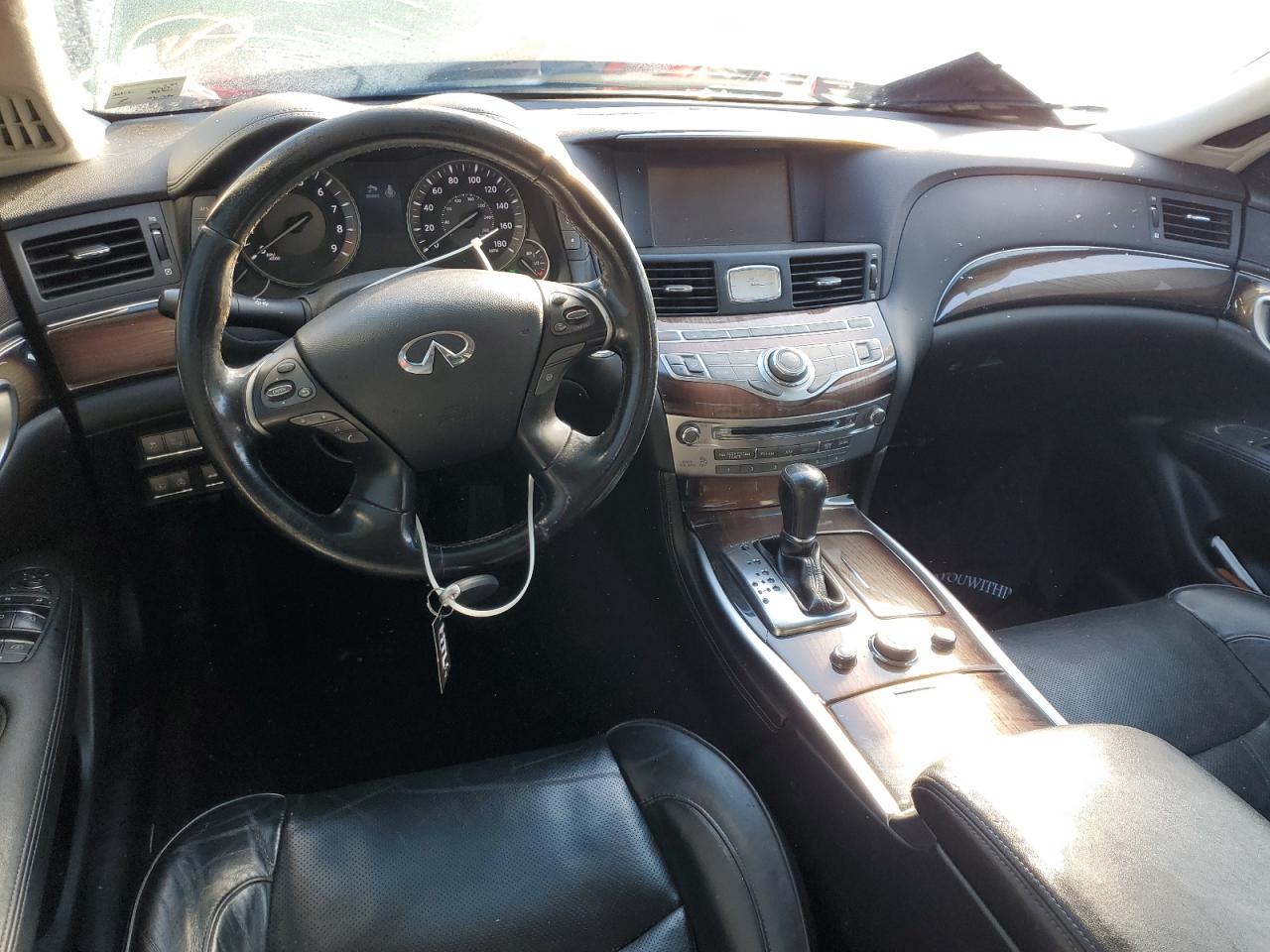 2015 Infiniti Q70L 3.7 VIN: JN1BY1PR1FM830759 Lot: 92249085