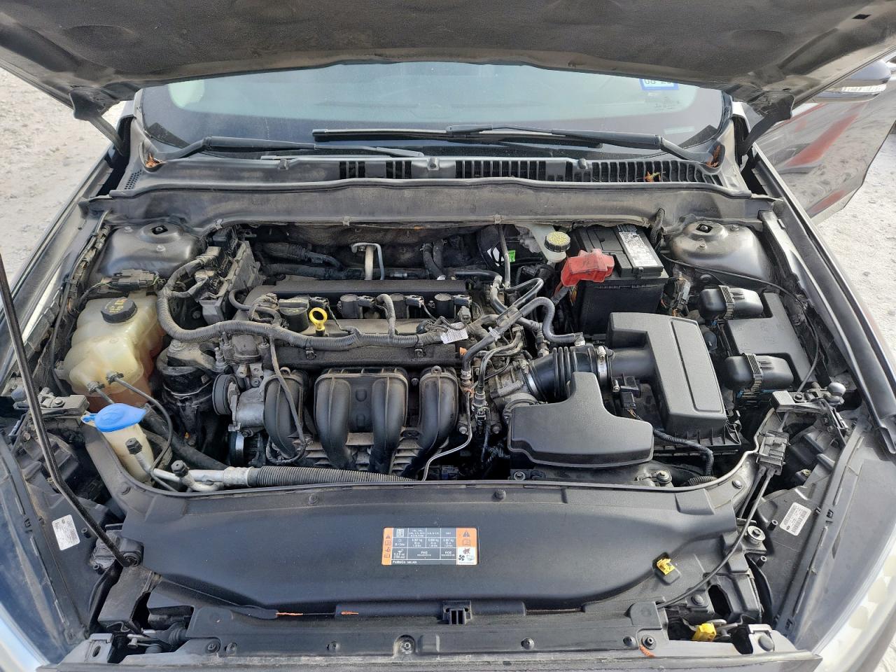 2015 Ford Fusion S VIN: 3FA6P0G71FR244277 Lot: 92243265