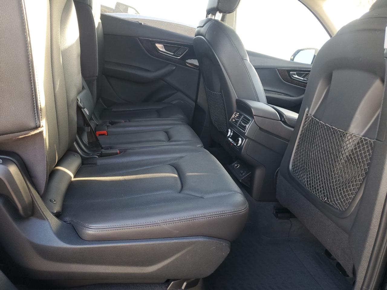 2017 Audi Q7 Prestige VIN: WA1VAAF71HD022620 Lot: 93537845