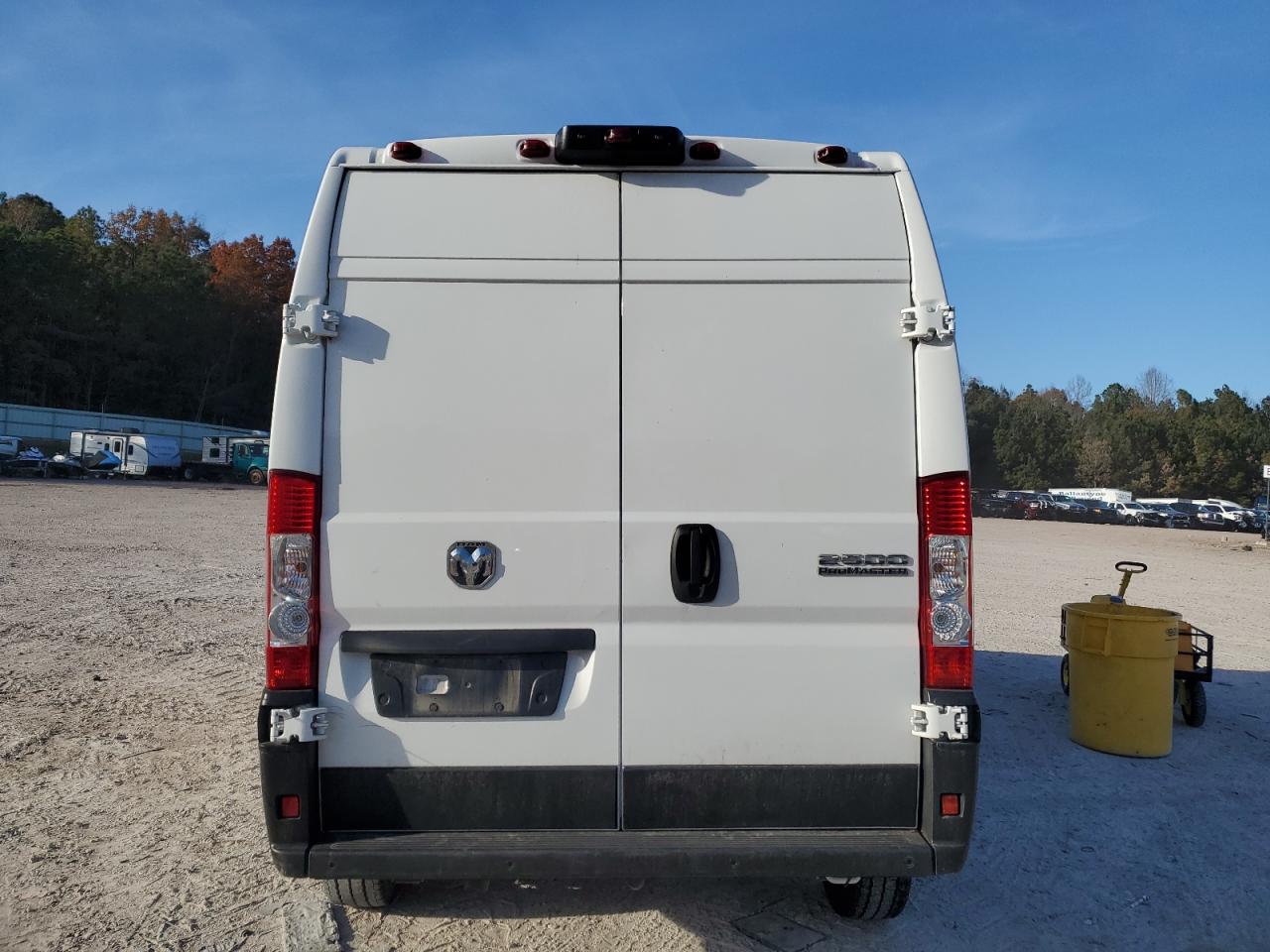 2024 Ram Promaster 2500 Delivery Van VIN: 3C6LRVDG0RE132646 Lot: 92882665