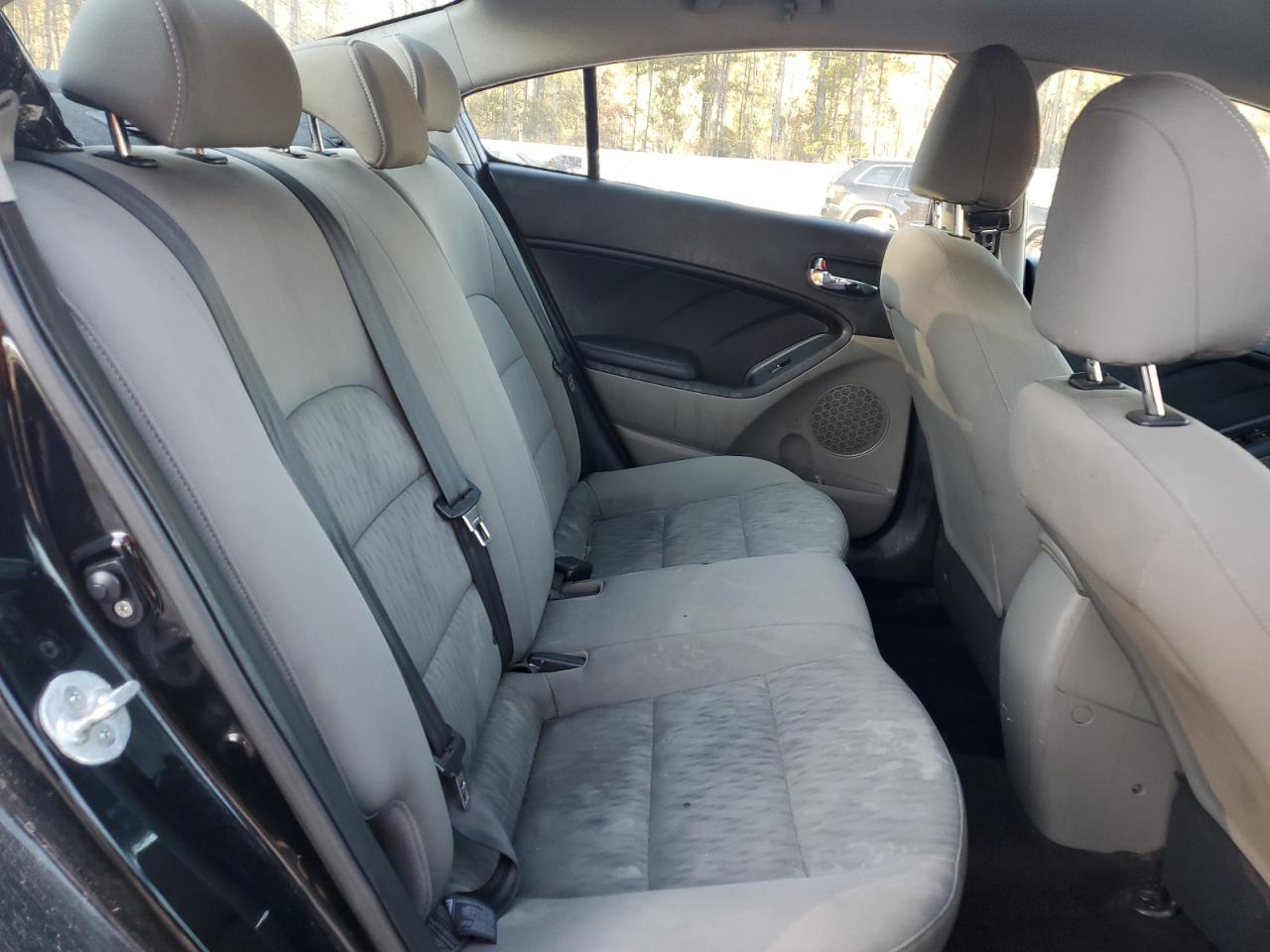 2015 Kia Forte Lx VIN: KNAFK4A65F5303203 Lot: 92439285