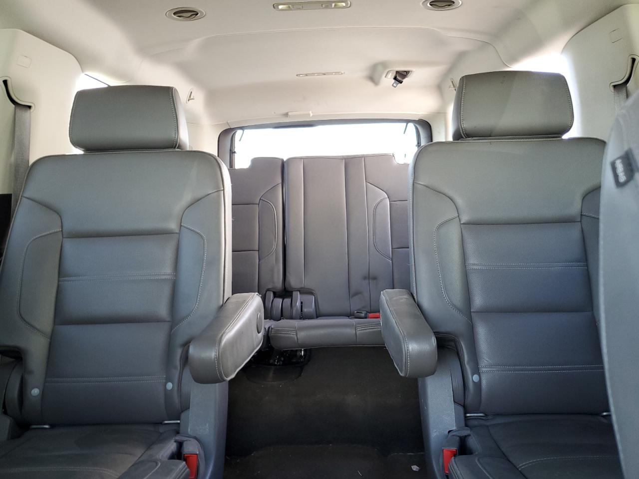 2015 GMC Yukon Xl Denali VIN: 1GKS2JKJ8FR738328 Lot: 91225775