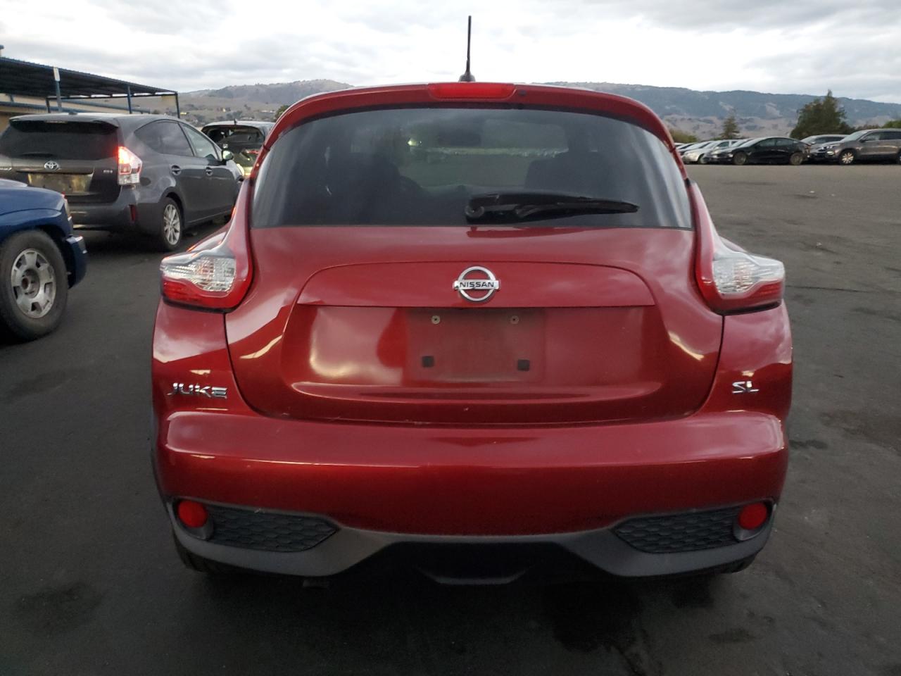 2015 Nissan Juke S VIN: JN8AF5MR9FT510562 Lot: 93573515