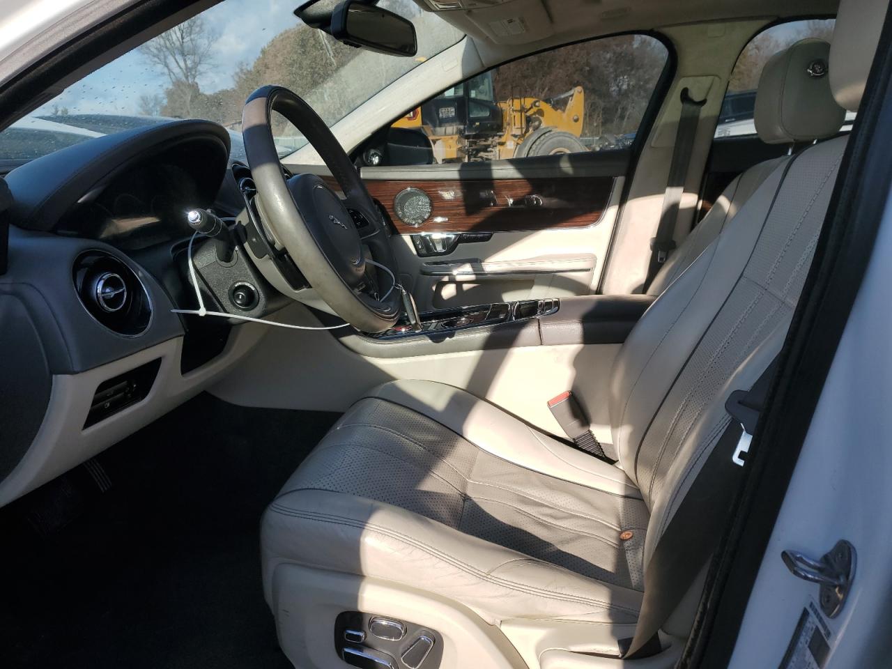 2014 Jaguar Xjl Portfolio VIN: SAJWA2GZ0E8V60926 Lot: 91886025