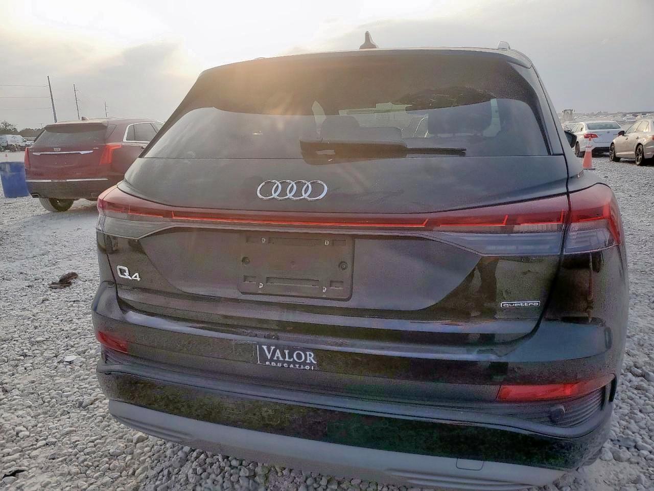 2022 Audi Q4 E-Tron Premium VIN: WA1G2BFZXNP033090 Lot: 93353765